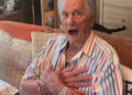 Pat Boone faz uma rara aparição nas redes sociais em vídeo postado pela filha em seu aniversário de 92 anos