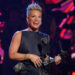 Pink mudou-se para Nova York por causa de sua filha Willow