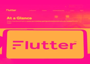 Por que as ações da Flutter Entertainment (FLUT) estão sendo negociadas em baixa hoje - TradingView News