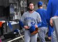 Por que os Royals não cortaram relações com Mitch Spence, apesar de seu desastroso 2026