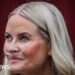 Princesa herdeira da Noruega passa por transplante de pulmão com sucesso, diz palácio