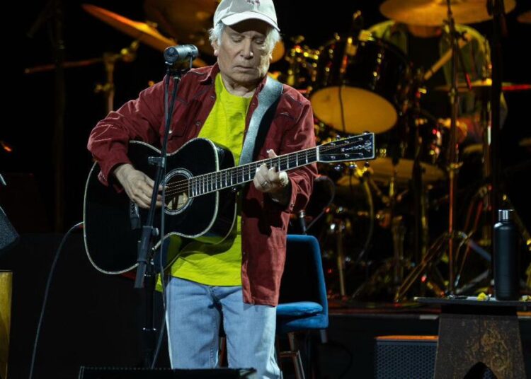 REVISÃO DE TANGLEWOOD: Os clássicos atemporais de Paul Simon brilham, mas novas músicas roubam a cena | Paisagens de Berkshire