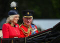 Rei Charles e Rainha Camilla juntam-se à família real no desfile Trooping the Color