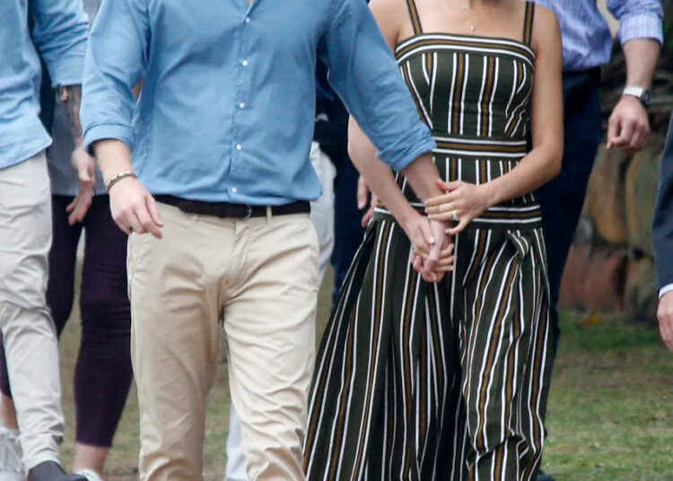 Rei Charles oferece alojamento real ao Príncipe Harry e Meghan Markle antes de uma rara viagem em família no Reino Unido