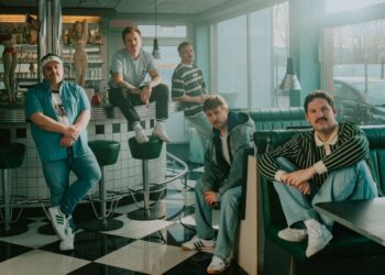 Rising Insane lança novo videoclipe para “DARK”