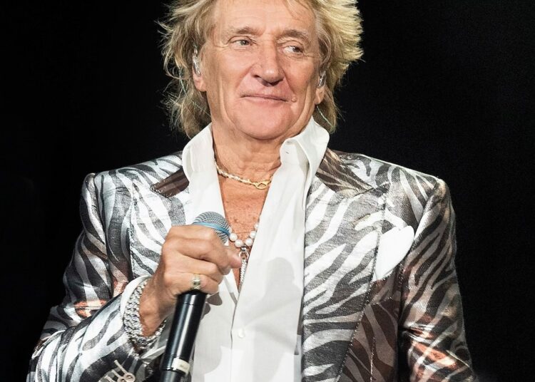 Rod Stewart diz que doença “terrível” levou a cancelamentos de shows