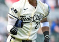 Royals 3, Twins 2: explodindo no estilo Scott