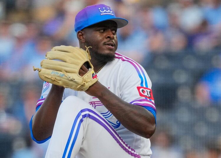 Royals Rookie chama a atenção com forte desempenho de recuperação