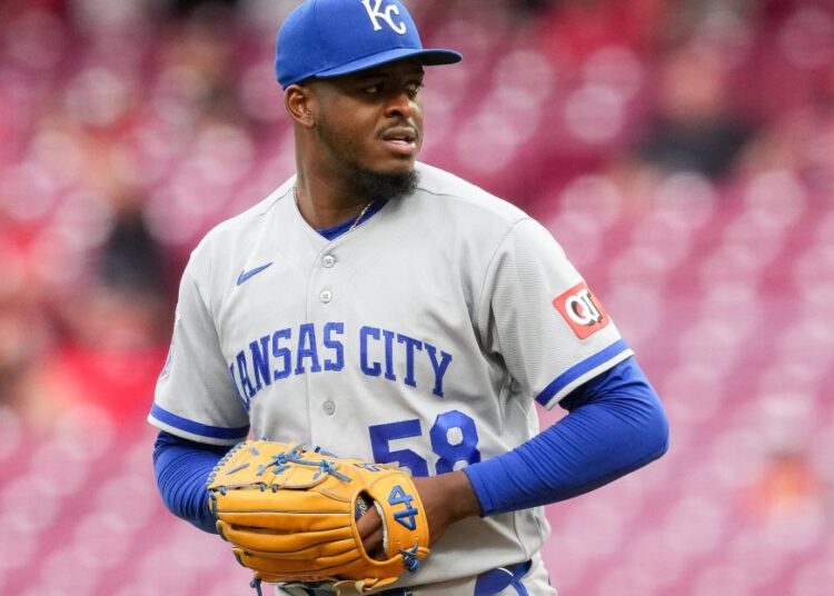 Royals at Twins, 6 de junho, 13h10 CT