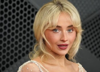 Sabrina Carpenter obtém ordem de restrição contra homem que entrou em casa
