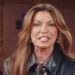 Shania Twain diz que a menopausa a ajudou a parar de lutar contra a mudança corporal