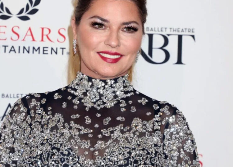 Shania Twain relembra uma época em que ‘eu odiava meu corpo’ durante a residência em Las Vegas