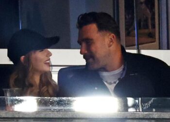 Taylor Swift e Travis Kelce terão dois ícones da música se apresentando em casamento