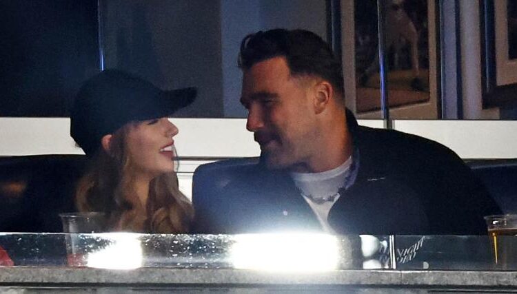 Taylor Swift e Travis Kelce terão dois ícones da música se apresentando em casamento