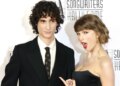 Taylor Swift e Travis Kelce vão ver 'Oh, Mary!' na Broadway