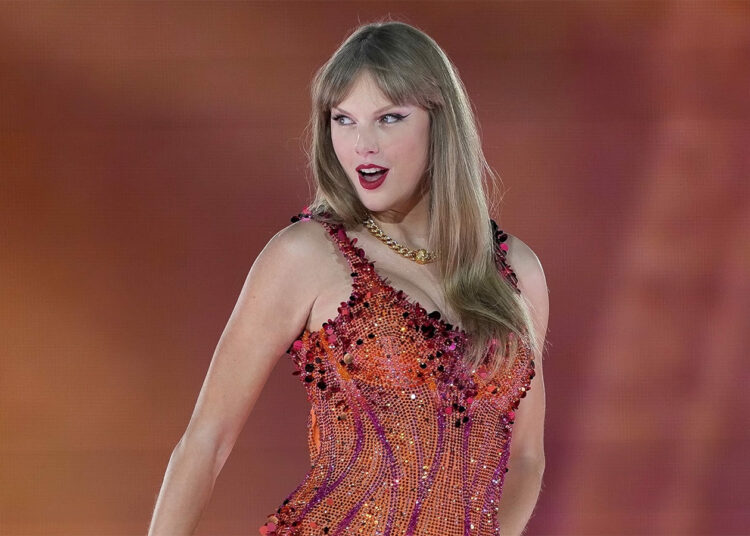 Taylor Swift lança videoclipe para música original de ‘Toy Story 5’