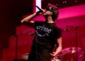 The Strokes adia novo álbum 'Reality Awaits' e anuncia grande show de volta ao lar em Nova York com Beach House e Fcukers