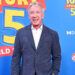 Tim Allen ouviu que 'Buzz parece um pouco velho' na gravação de “Toy Story 5”: 'Eu não sabia como lidar com isso'