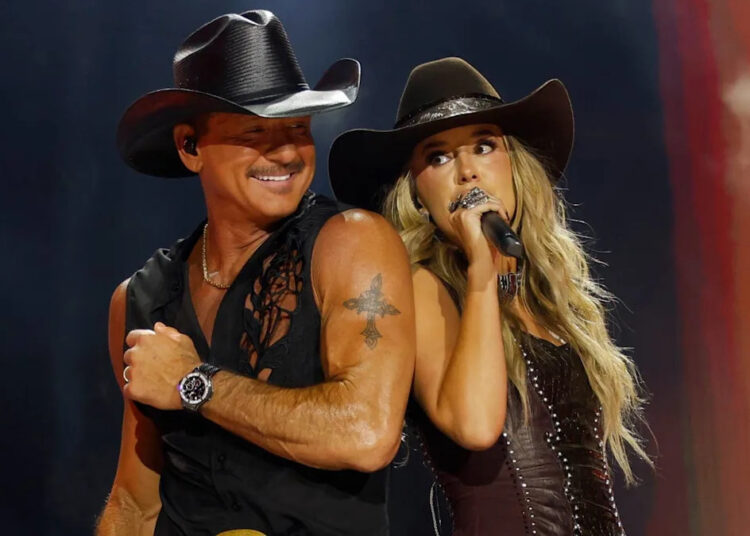 Tim McGraw surpreende Lainey Wilson com resposta emocional à carta de sua infância