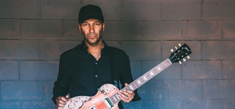 Tom Morello compartilha mais informações sobre seu último single “ADJOURN IT”