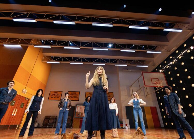 Tony Awards 2026: 'Liberation', vencedor do Prêmio Pulitzer de Bess Wohl, é coroada a melhor peça