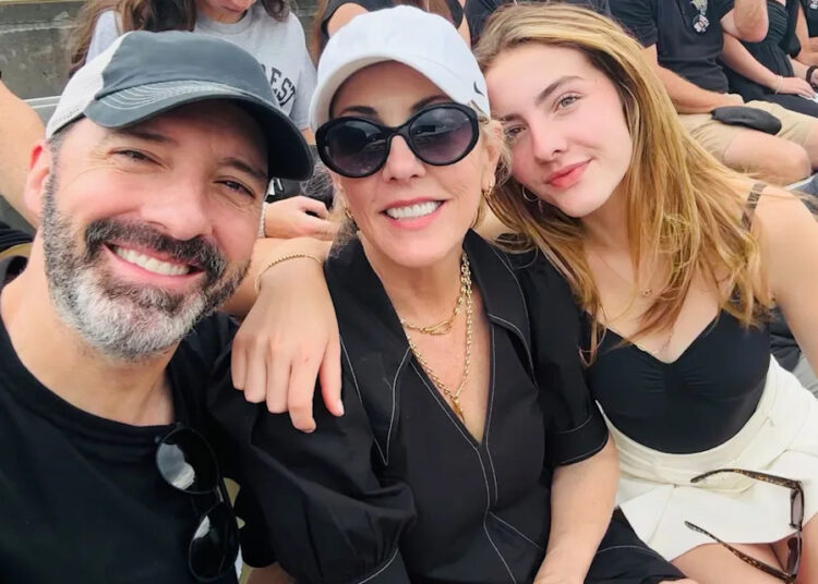 Tony Hale conta como ele finalmente deixou de ser um pai de ‘helicóptero’ (exclusivo)
