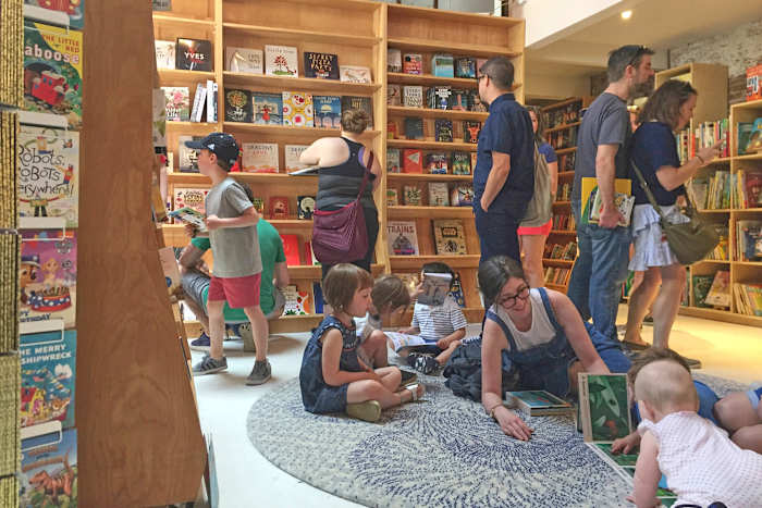 Um guia para as livrarias de seus autores favoritos