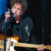 Um virtuoso da guitarra juntou-se à banda de Bob Dylan. Quanto tempo isso vai durar?