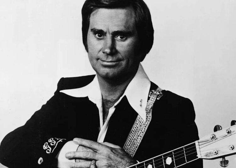 'White Lightnin' de George Jones: 80 tomadas para gravar e ainda um sucesso 66 anos depois
