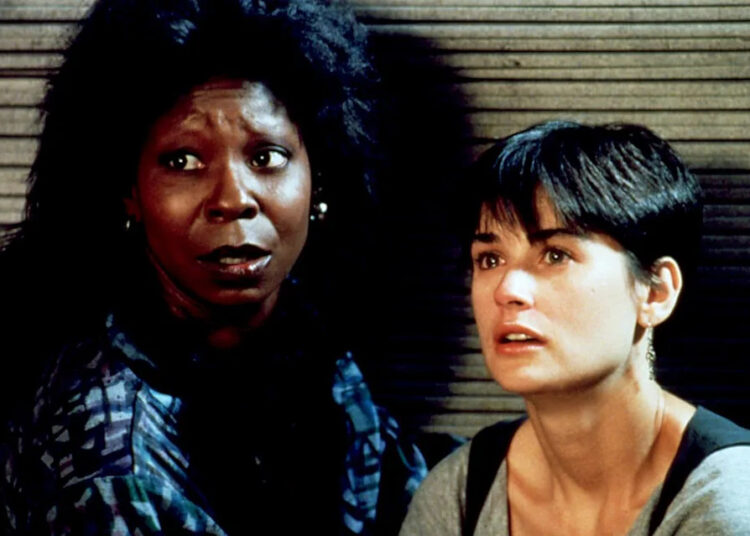 Whoopi Goldberg critica os comentários da co-estrela de “Ghost”, Demi Moore, sobre IA: ‘Não gosto de ser empurrado’