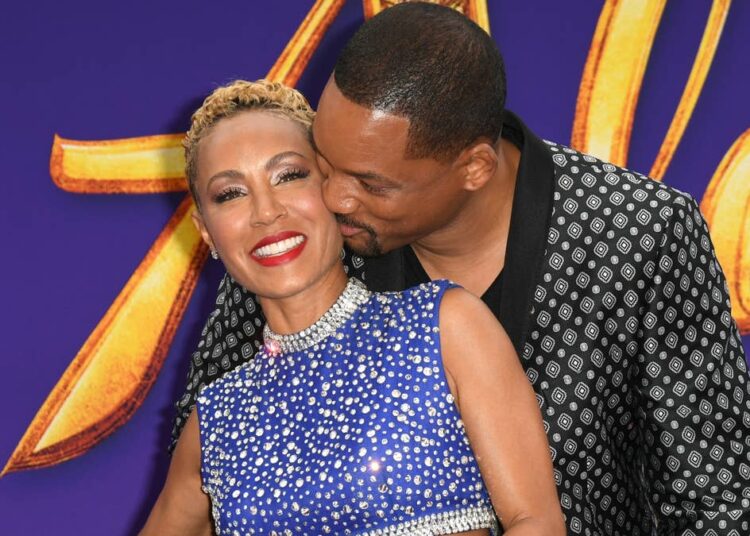 Will Smith e Jada Pinkett Smith mostram PDA durante passeio em Paris