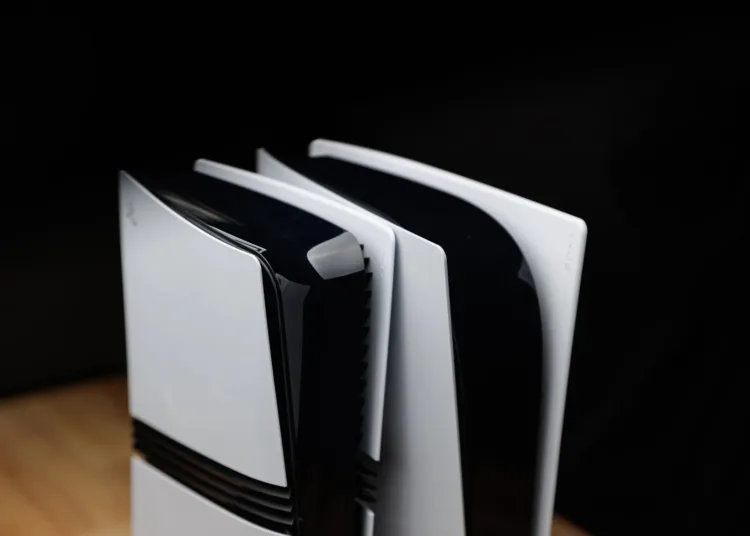 Xbox e PlayStation têm muito a provar