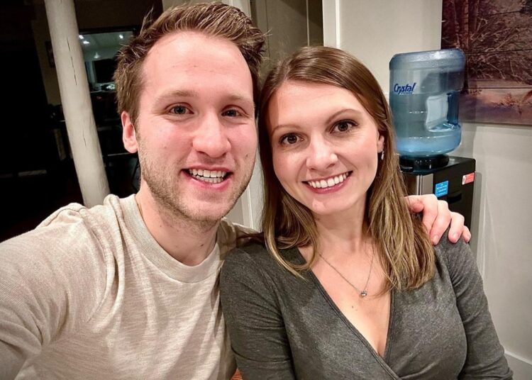 YouTuber Jesse Ridgway defende decisão de interromper a gravidez da esposa após diagnóstico de síndrome de Down