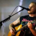 Zach Bryan lança nova música surpresa 'Breakfast in Bed' exclusivamente no YouTube |