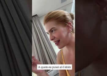 LORE IMPROTA ASSISTINDO O JOGO DO BRASIL COM O PAI#loreimprota