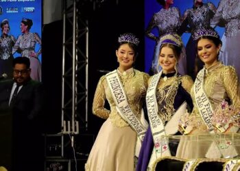 Concurso para escolha da realeza da VIII Festa do Peão Laçador