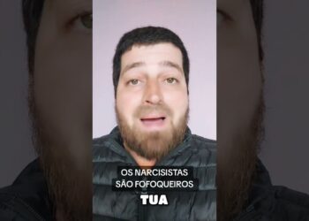 OS NARCISISTAS SÃO FOFOCAS INVEJOSOS .