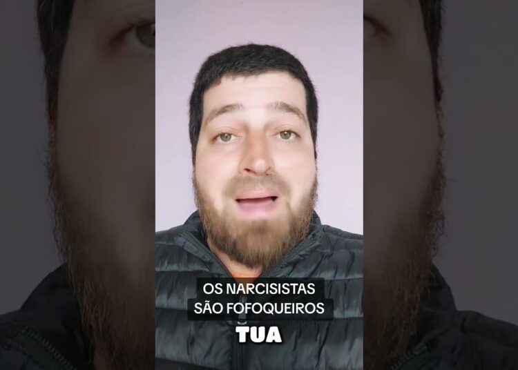 OS NARCISISTAS SÃO FOFOCAS INVEJOSOS .