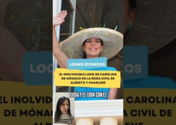 ICÓNICO: EL INOLVIDABLE LOOK CIN EL QUE CAROLINA DE MÓNACO DESTACÓ EN LA BODA DE CHARLENE #royals
