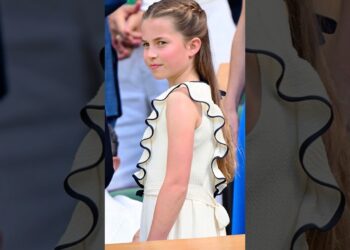 El Increíble Parecido entre Charlotte y Lady Di.