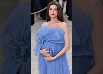 Тайна Энн Хэтэуэй #annehathaway