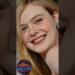 🎸 ELLE FANNING SAIU DA SOMBRA DE DAKOTA 🎬 #ellefanning #hollywood #celebridades