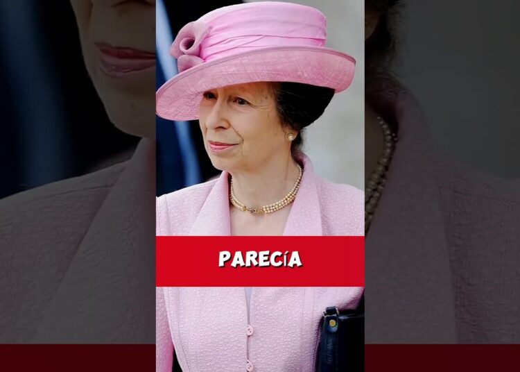 ¿Por Qué Ana Entregó la Tiara? #FamiliaReal #Realeza #PrincesaKate