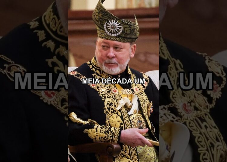 A Malásia tem NOVE Reis que se revezam no trono! Uma Monarquia Única! #curiosidades  #historia