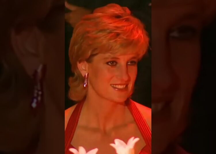 👑 Princesa Diana: A Mulher que Brilhou Mais que Toda a Realeza | Lady Di @VemCurtir #viral