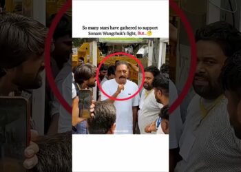 So Many Stars Reached Jantar Mantar… Imagine If Vijay Joined Too 👀✨ #vijay #bollywood