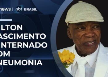 Cantor Milton Nascimento é internado para tratar pneumonia | #SBTBrasil