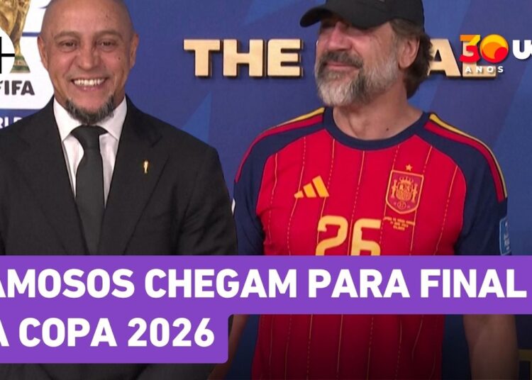 Copa 2026: Javier Barden, Roberto Carlos e mais famosos chegam para final do Mundial