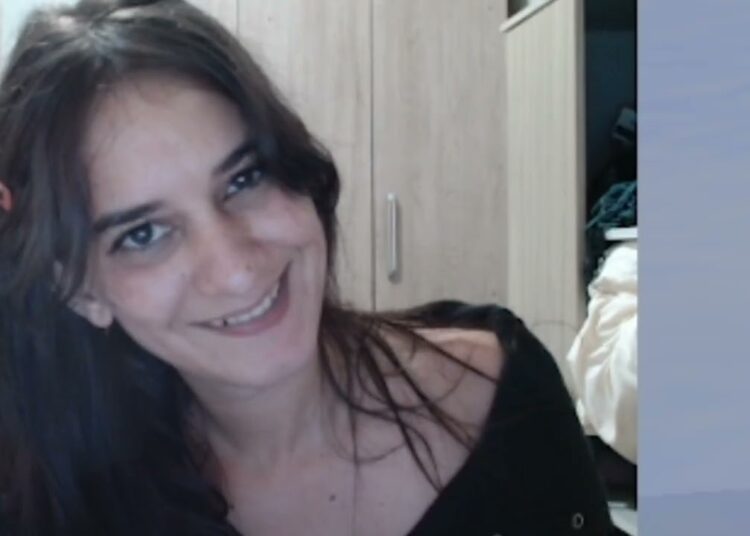 EP 02   DO LIXO A REALEZA  || O SEGUNDO DIA DA HELENA NO PORÃO foi um CAOS.