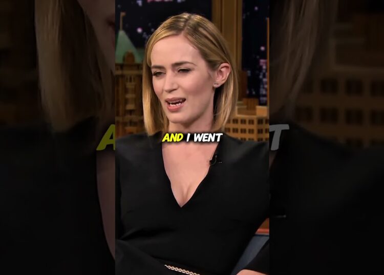 Emily Blunt’s Kids Lost Their British Accent gets American ?! 😂🇬🇧 #Shorts #emilyblunt